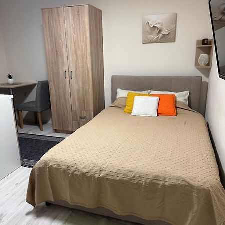 Apartamento Sobe Tanja Subotica Exterior foto