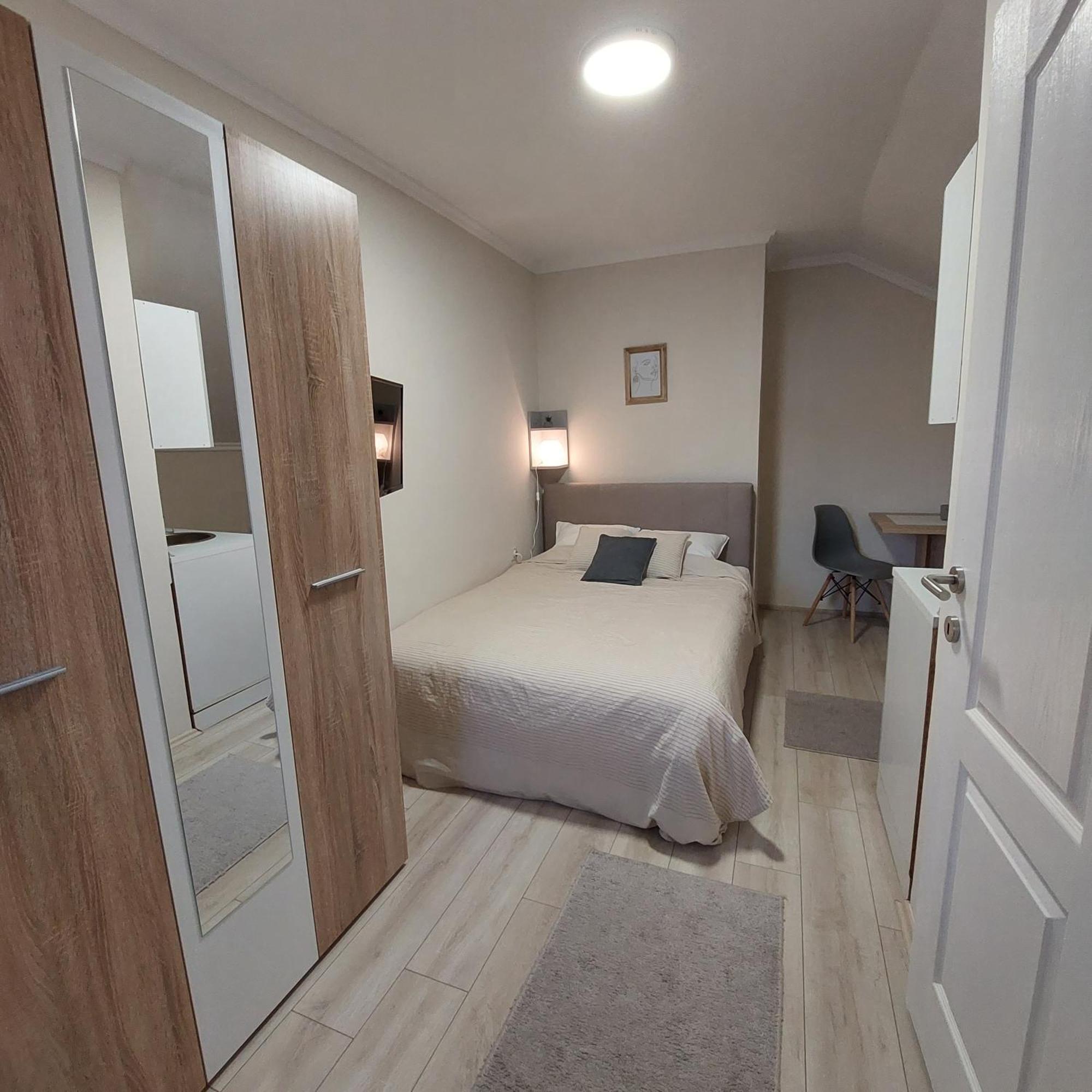 Apartamento Sobe Tanja Subotica Exterior foto
